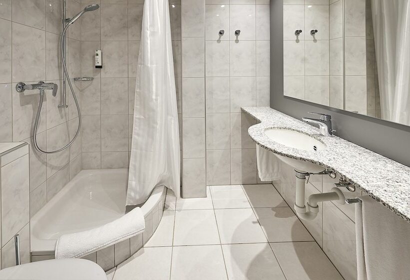 غرفة عائلية, Central Luzern