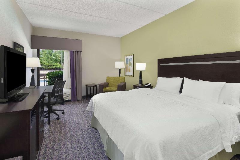 غرفة قياسية سرير كينج, Hampton Inn Atlantatown Center/kennesaw