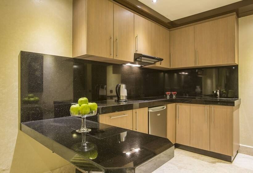 سوئیت ریاست جمهوری 2 خوابه, Imperial Suites