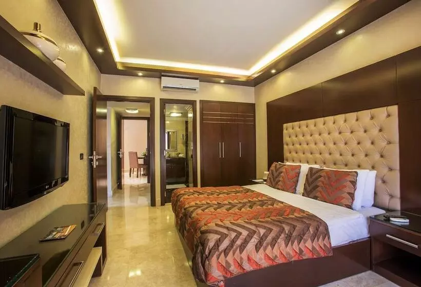 سوئیت ریاست جمهوری 2 خوابه, Imperial Suites