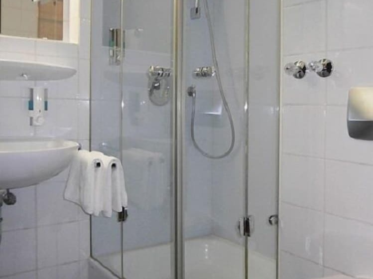 Номер Стандарт, Isar