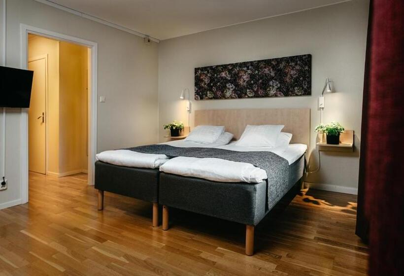 エコノミートリプルルーム, L Bjorken