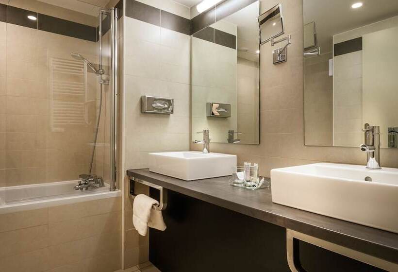 جناح جونيور, Domaine Du Gouverneur, Hôtel, Restaurant & Golf