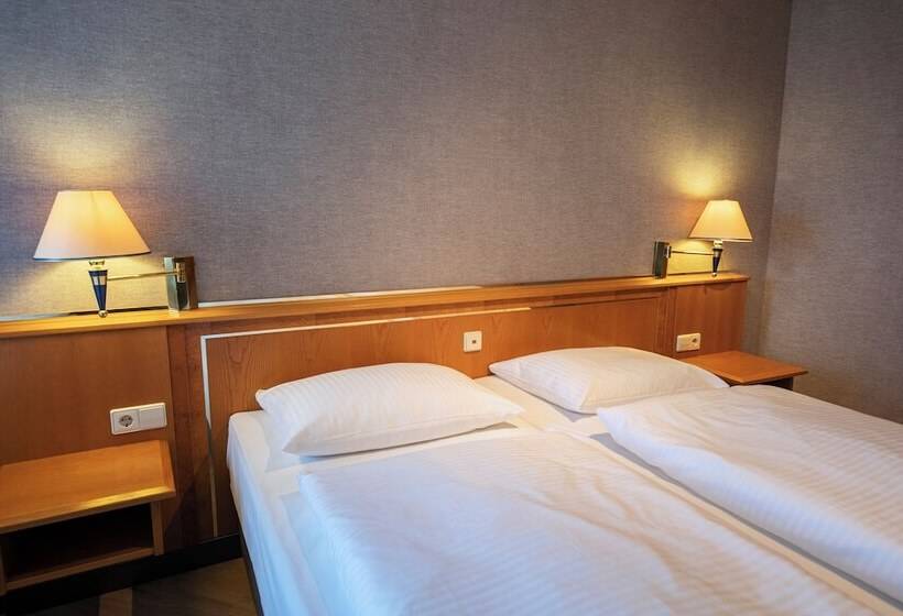 غرفة قياسية, Achat Hotel Magdeburg