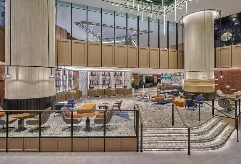 プールビューコテージ, Renaissance Kuala Lumpur Hotel & Convention Centre