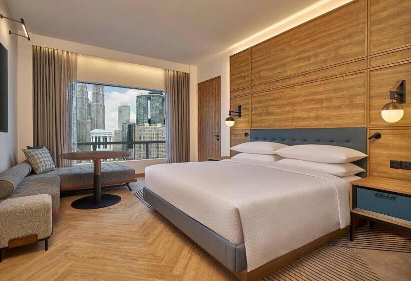 سوئیت خانواده 2 خوابه, Renaissance Kuala Lumpur Hotel & Convention Centre