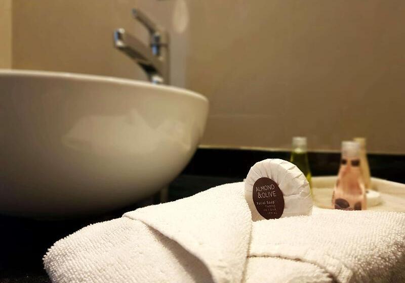 اتاق لوکس, Renaissance Kuala Lumpur Hotel & Convention Centre