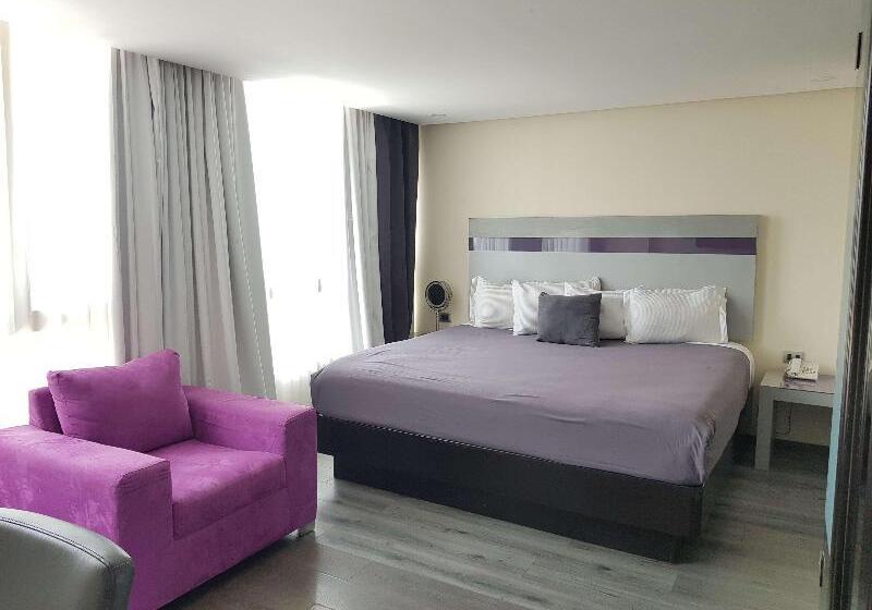 اتاق لوکس, Renaissance Kuala Lumpur Hotel & Convention Centre