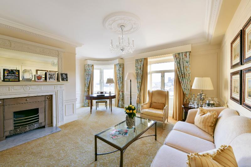 اتاق لوکس, Renaissance Kuala Lumpur Hotel & Convention Centre