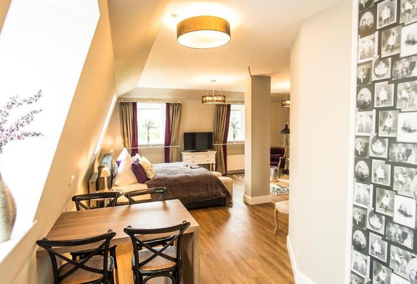 침실 1개 아파트, Schloss Kaarz Mit Park