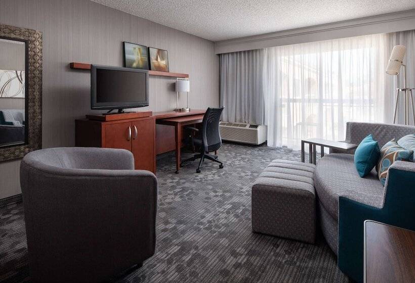 スイート, Sonesta Select Camarillo