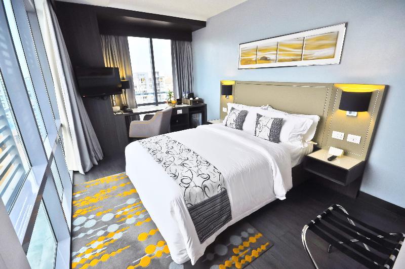 スイート, Sonesta Select Camarillo