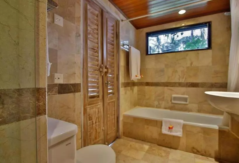 Juniorsviitti, Jayakarta Hotel Lombok