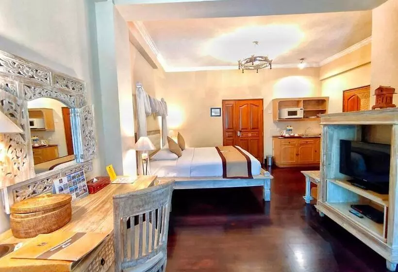 Juniorsviitti, Jayakarta Hotel Lombok