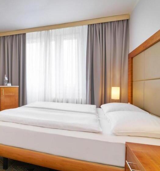 Quarto Economy Individual, Uno Prague