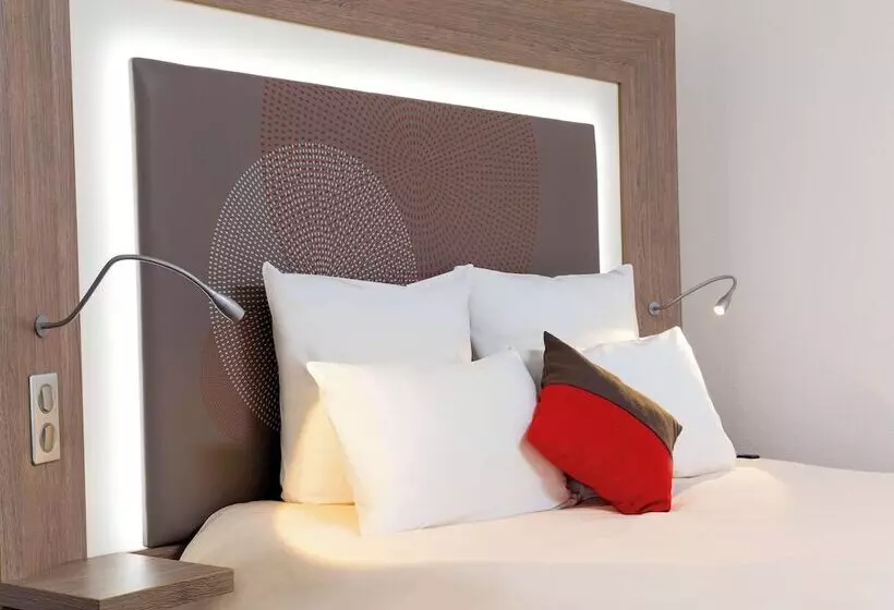 اتاق استاندارد, Novotel Moscow Sheremetyevo Airport
