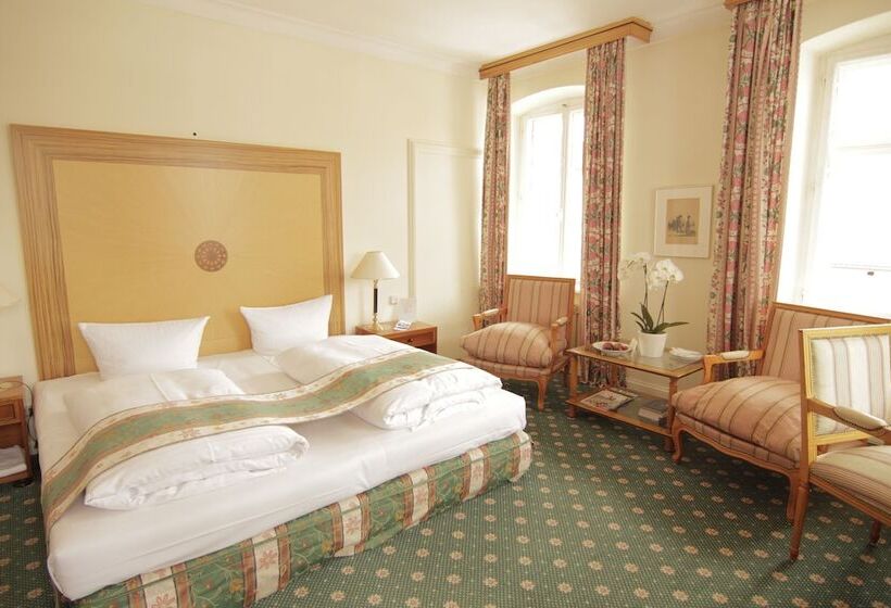 Номер Стандарт, Residenz Heinz Winkler