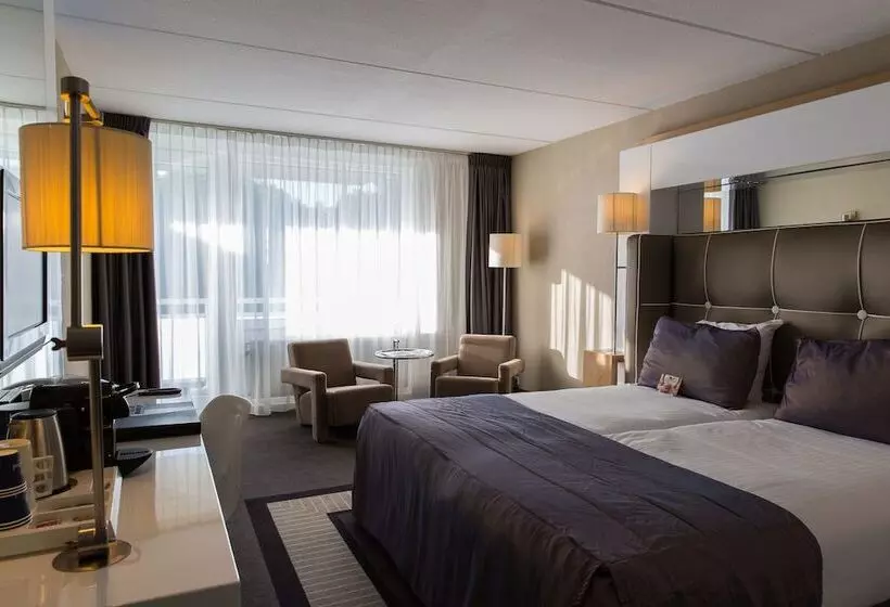 Superior Room, Westcord Hotel Schylge