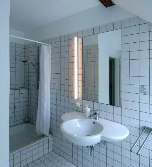 スタンダードルーム, Seehotel Am Neuklostersee