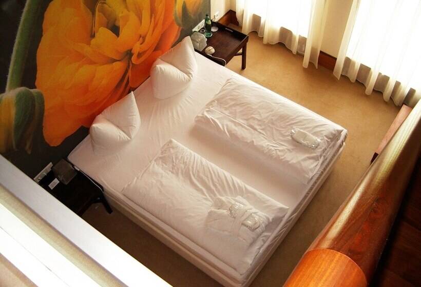 جناح دوبلكس, Seehotel Am Neuklostersee