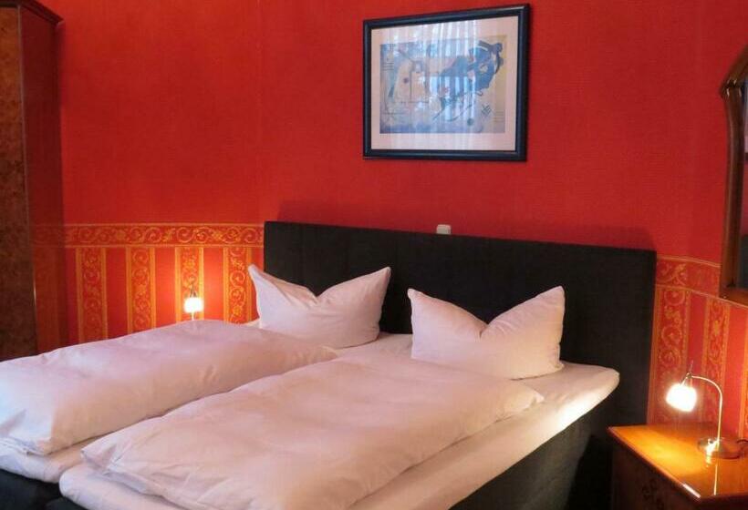 اتاق استاندارد, Turmhotel Weserblick Bremen