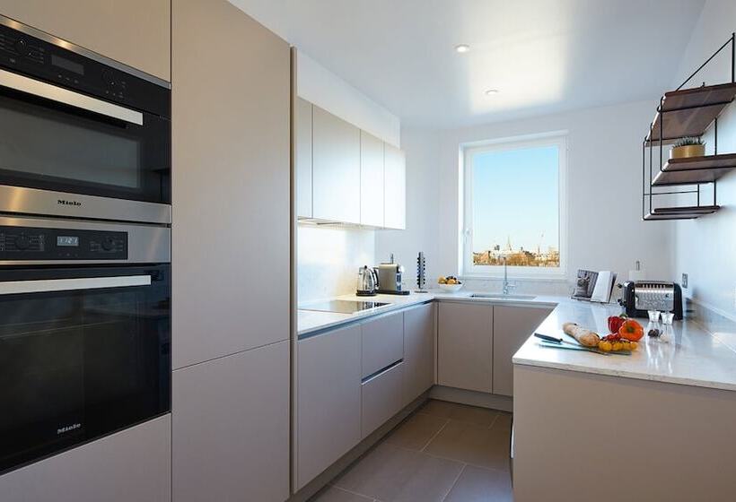 1 Bedroom Superior Apartment