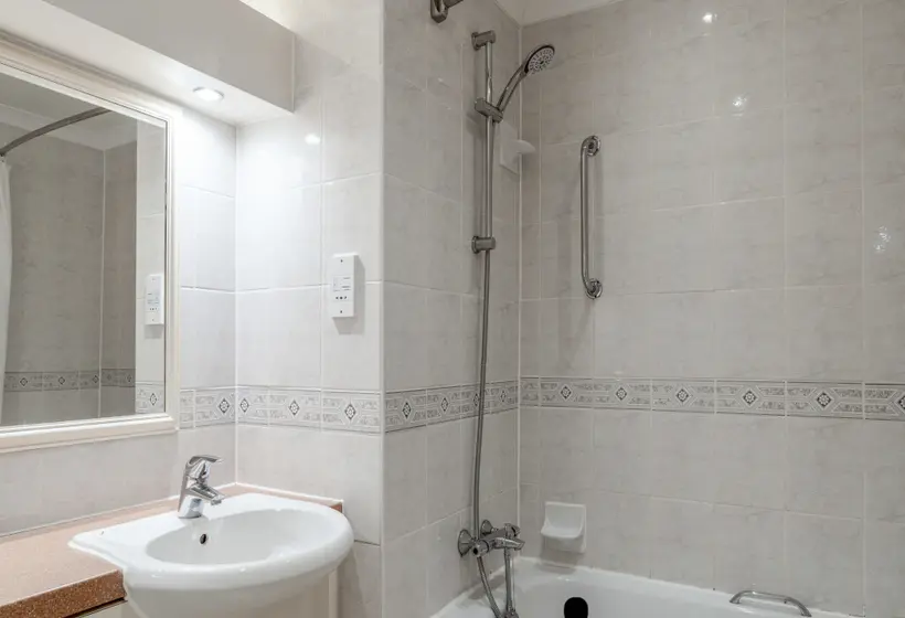 اتاق استاندارد, Hollins Hall Hotel, Golf & Country Club