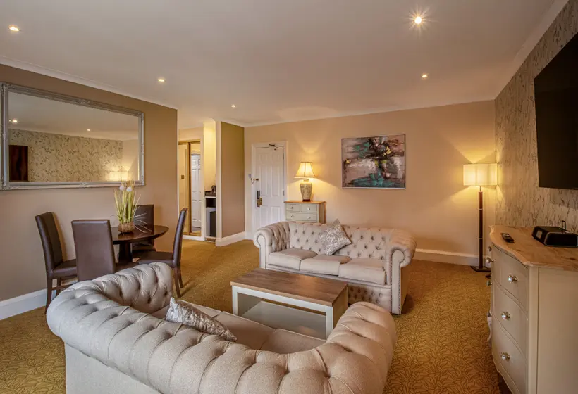 سوییت, Hollins Hall Hotel, Golf & Country Club