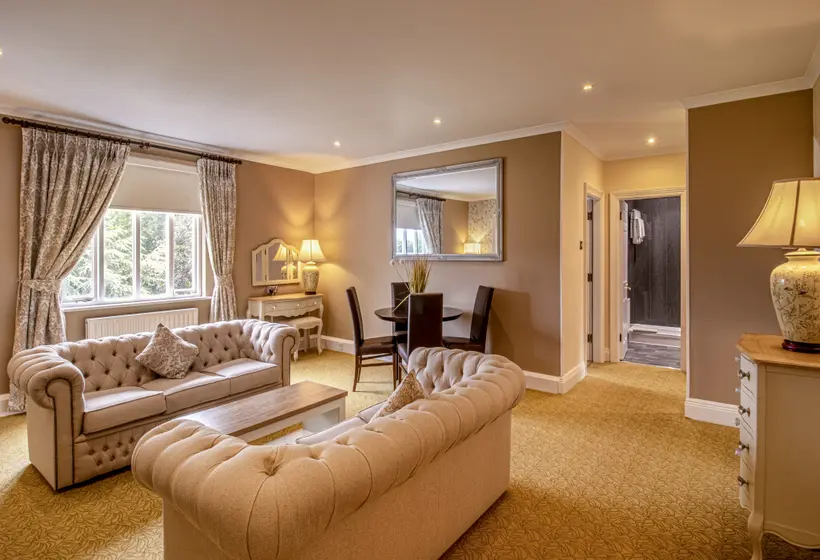 سوییت, Hollins Hall Hotel, Golf & Country Club