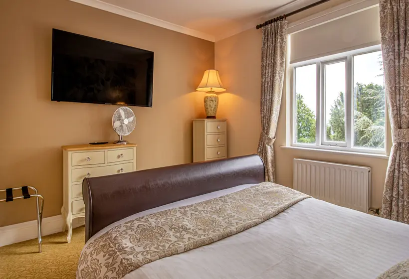 سوییت, Hollins Hall Hotel, Golf & Country Club