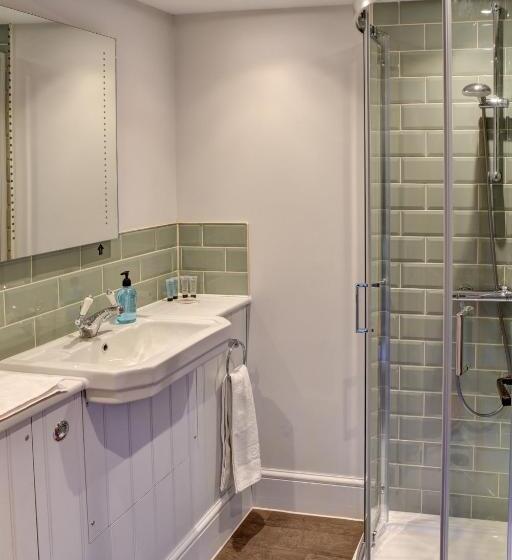 キングサイズベッドのデラックスルーム, Barn Owl Inn