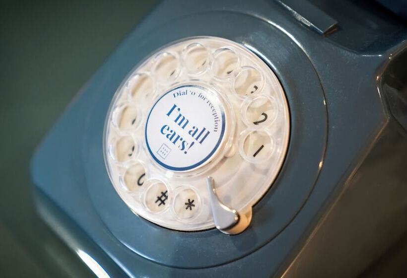 标准单人间, The Berkeley Square Hotel Bristol