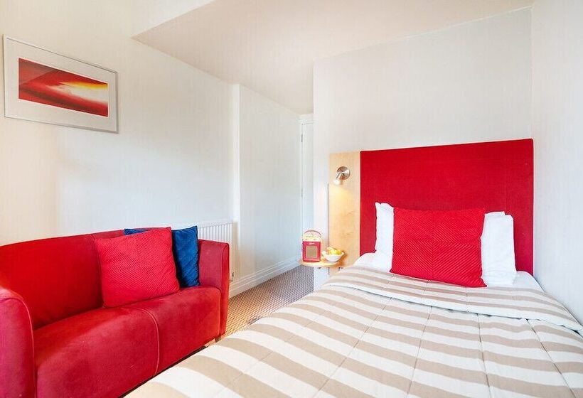 标准单人间, The Berkeley Square Hotel Bristol