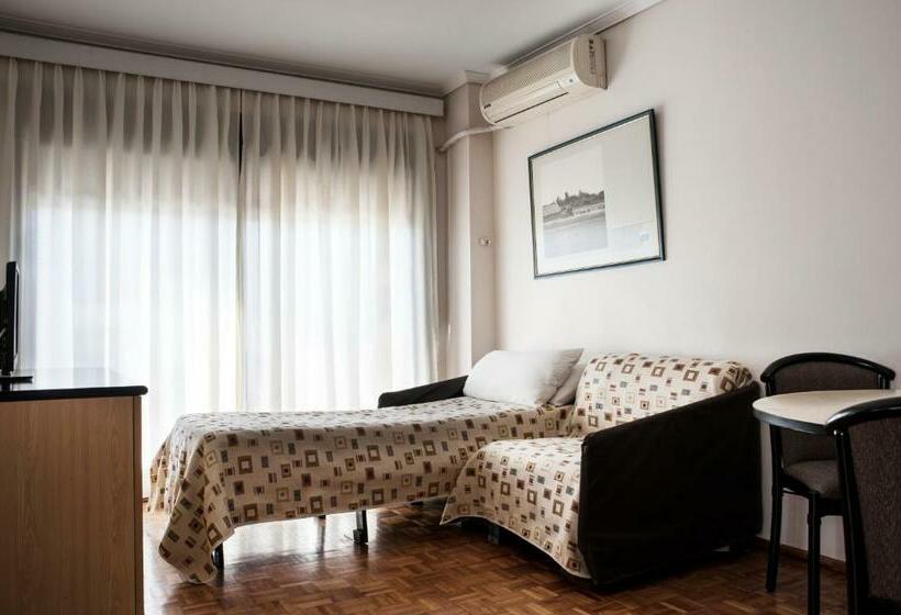 اتاق استاندارد سه نفره, Cristoforo Colombo