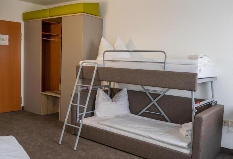 Номер Стандарт, Highway