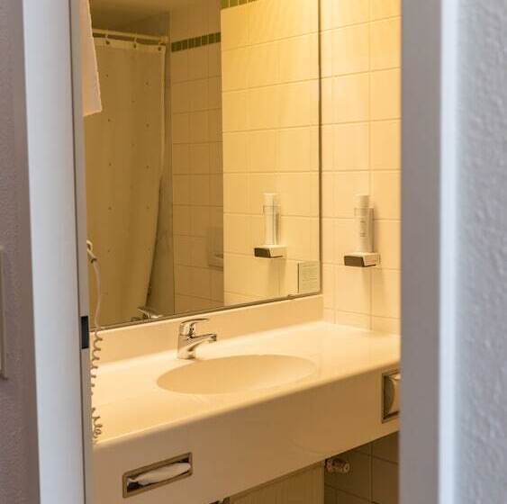 Номер Стандарт, Highway