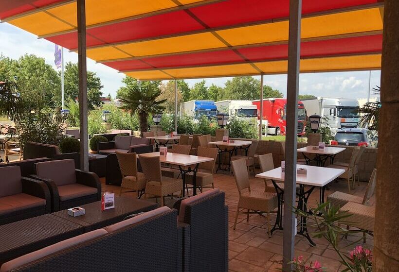 Номер Стандарт, Highway