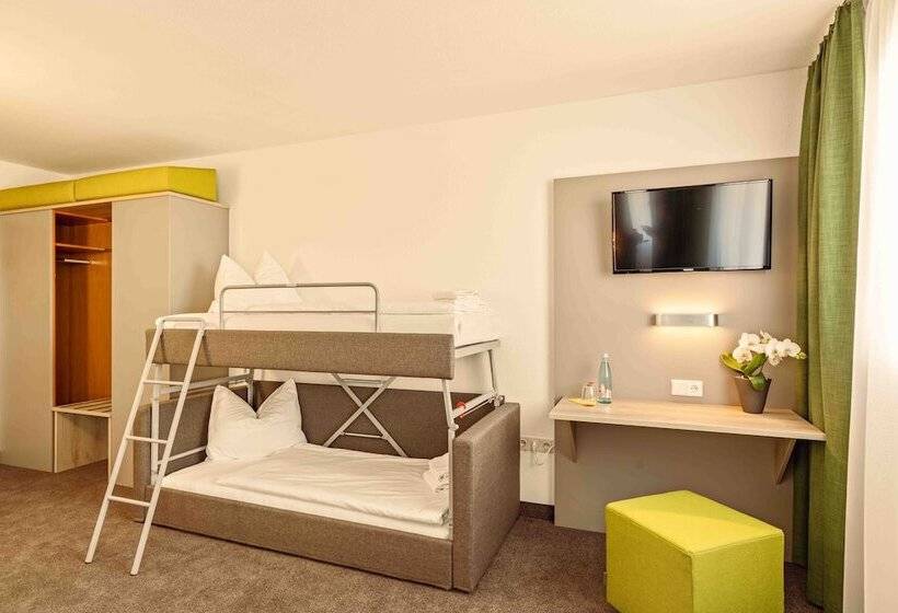 Номер Стандарт, Highway