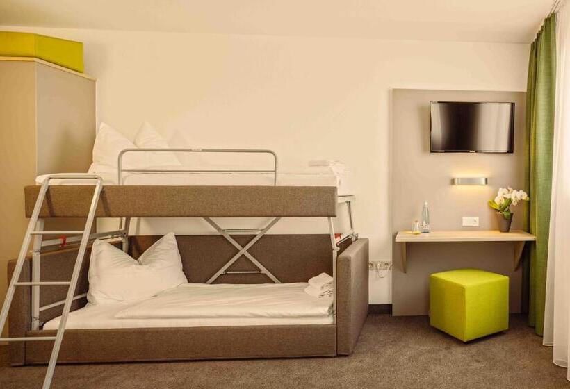 Номер Стандарт, Highway