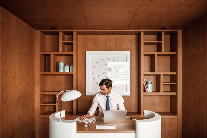 غرفة ديلوكس, Mansuirou