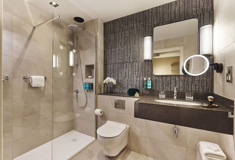 اتاق سوپریور, Mespil