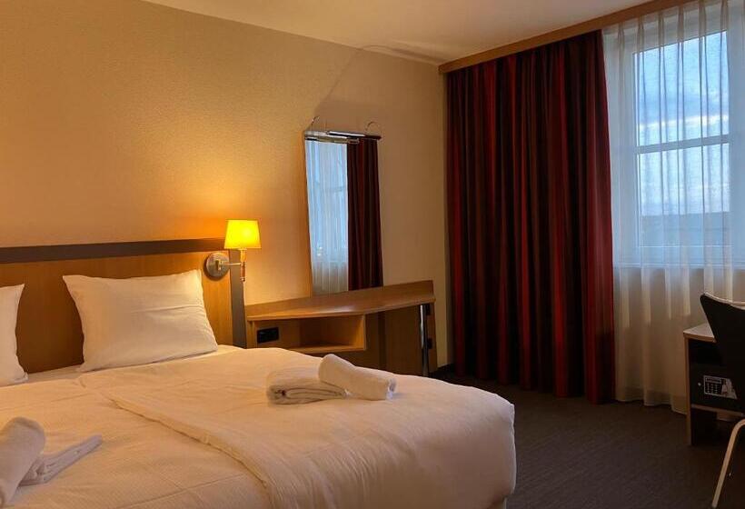 スタンダードルーム, Sleepbeeone Airporthotel Frankfurt Mörfelden