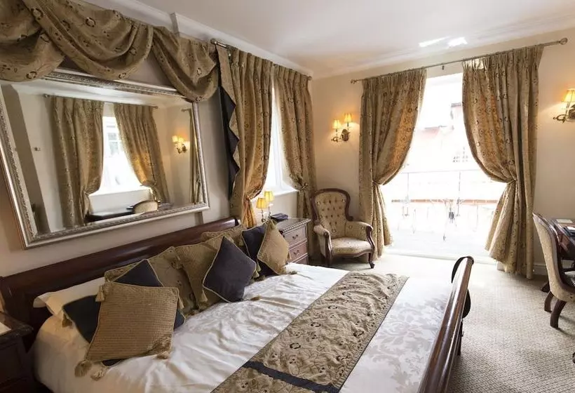 Deluxe Room, Hempstead House Hotel & Restaurant