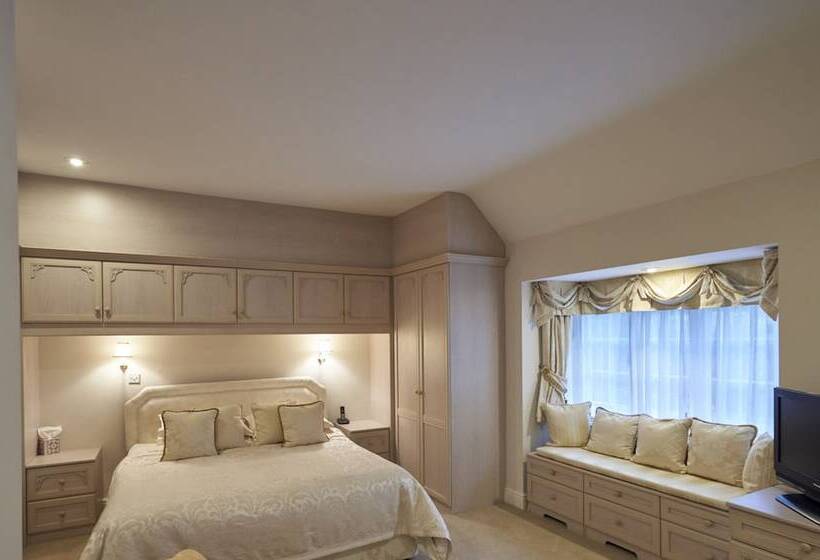 جناح, Hempstead House Hotel & Restaurant