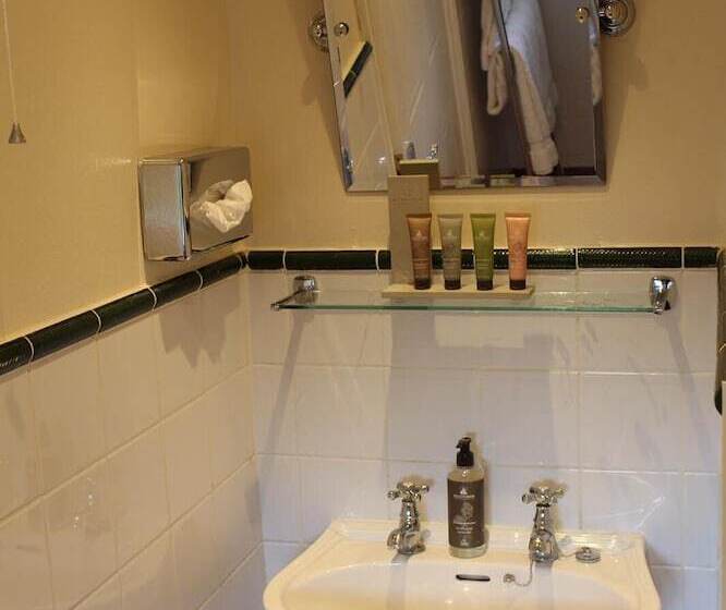 スイート, The Cricketers Arms