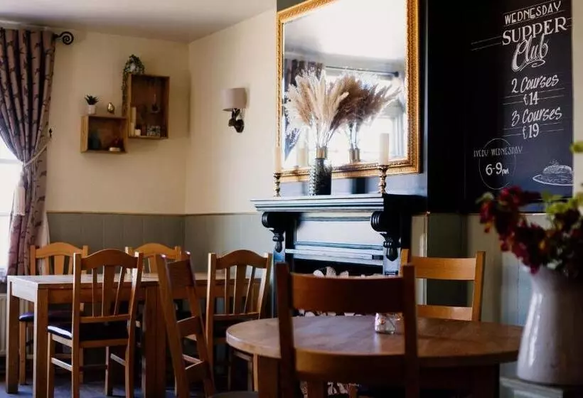 Superior-sviitti, The Cricketers Arms