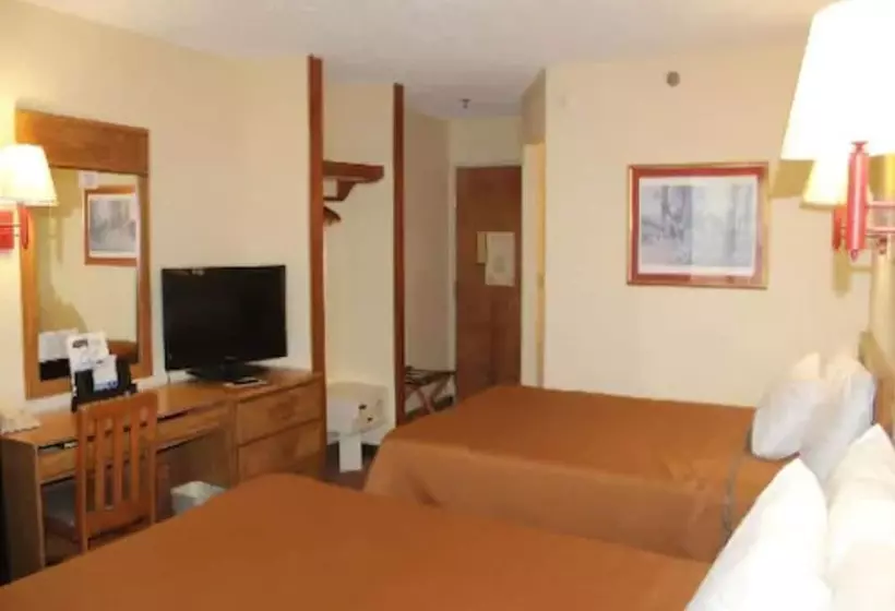 2ダブルベッドのスタンダードルーム, Travelodge By Wyndham Perry National Fairgrounds Area I 75