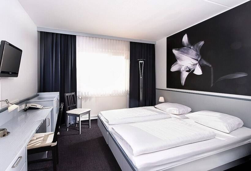 标准间, Good Morning + Bad Oldesloe