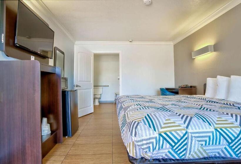 장애인을 위한 킹사이즈 침대 스탠다드 룸, Motel 6 Menifee, Ca