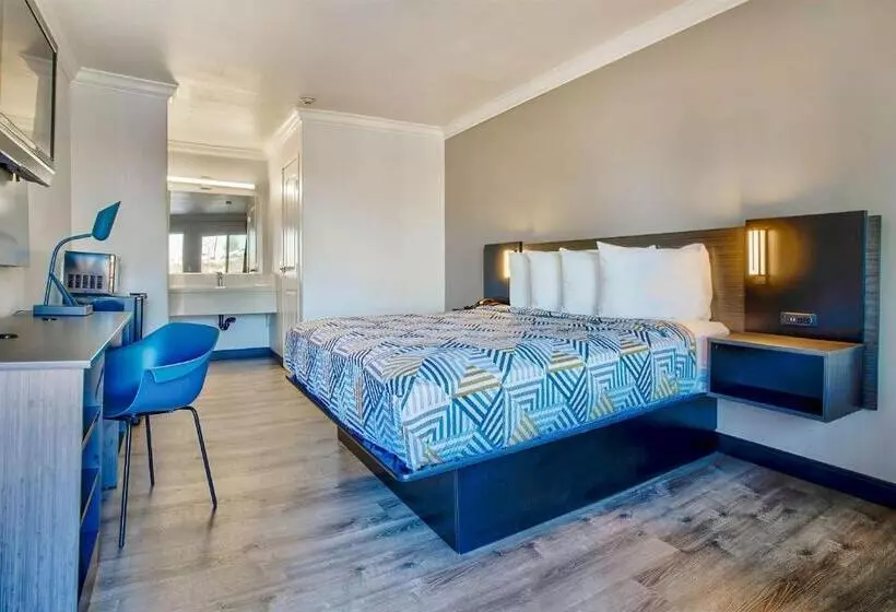 اتاق استاندارد برای معلولان, Motel 6 Menifee, Ca